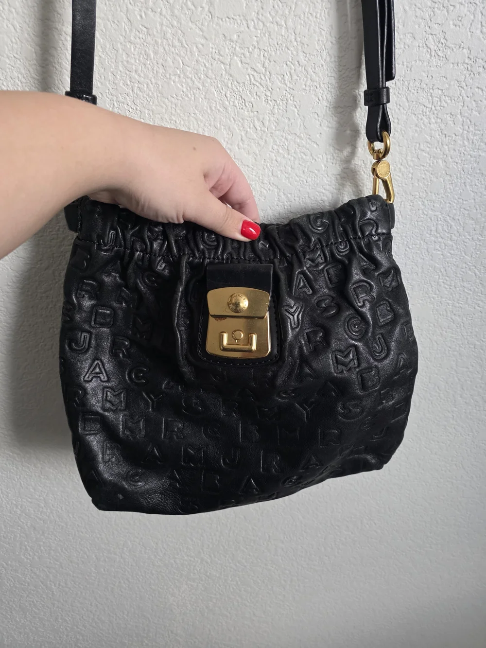 Marc Jacobs Cross Body Bag with Gold Hardware As Is - Picture 2 of 8